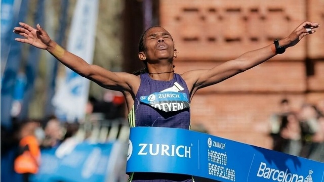 Barcelonas joosti maailma kõigi aegade teine maratonitulemus