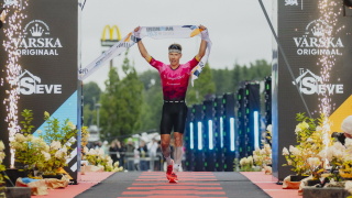 Henry Räppo domineeris taaskord IRONMAN 70.3 Tallinna võistlusel, Liis Kapten naistest kolmas
