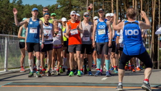 Kes on Eesti 100 maratoni klubis? Kes on neist kiireimad olnud? Kes on kiiremini selle tähiseni jõudnud?