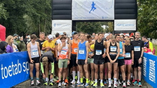 Kristiine rahvajooksu võitsid Marti Medar ja Marit Tarm