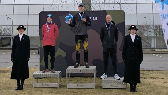 Rakvere sinilillejooksu võitsid Aleksandr Kuleshov ja Berit Kant