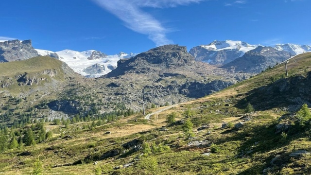 Seitse päkapikku ümber Monte Rosa
